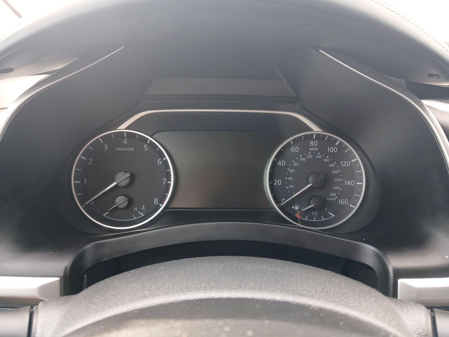 2015 Nissan Murano S AWD (5N1AZ2MH4FN) with an 3.5L V6 DOHC 24V engine, Continuously Variable Transmission transmission, located at 880 E. National Road, OH, 45377, (937) 908-9800, 39.891918, -84.183975 - Photo#14