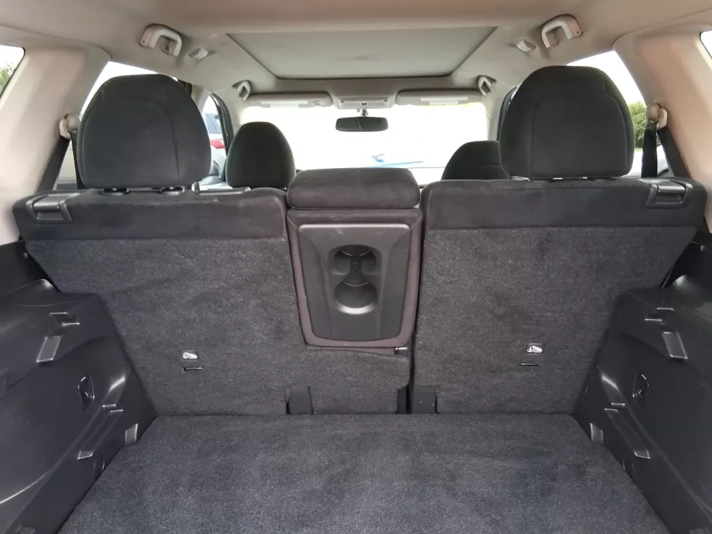 2016 Ford Edge SEL (2FMPK4J93GB) with an Other engine, located at 880 E. National Road, OH, 45377, (937) 908-9800, 39.891918, -84.183975 - Photo#12