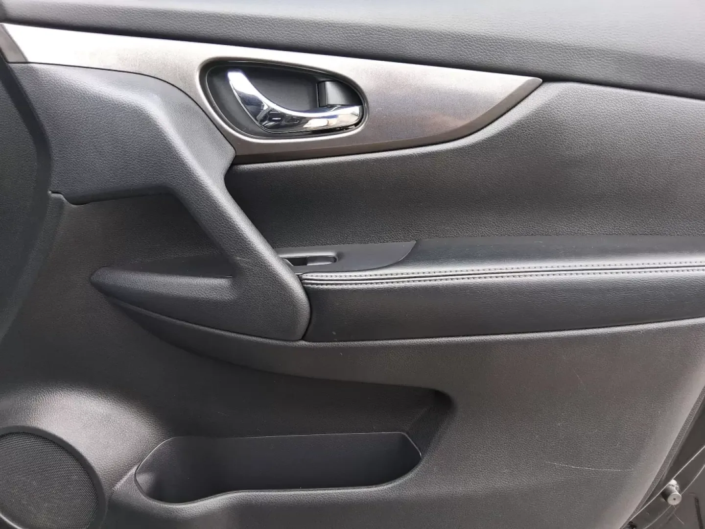2016 Ford Edge SEL (2FMPK4J93GB) with an Other engine, located at 880 E. National Road, OH, 45377, (937) 908-9800, 39.891918, -84.183975 - Photo#19
