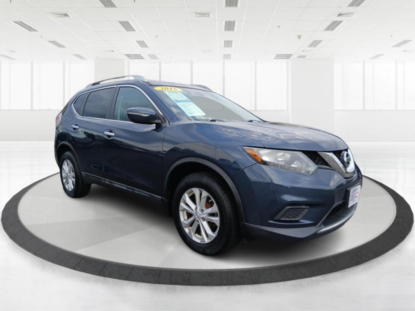 2015 Nissan Rogue SV AWD (5N1AT2MV6FC) with an 2.5L L4 DOHC 16V engine, Continuously Variable Transmission transmission, located at 1184 Kauffman Ave, Fairborn, OH, 45324, (937) 908-9800, 39.807072, -84.031563 - Photo#0