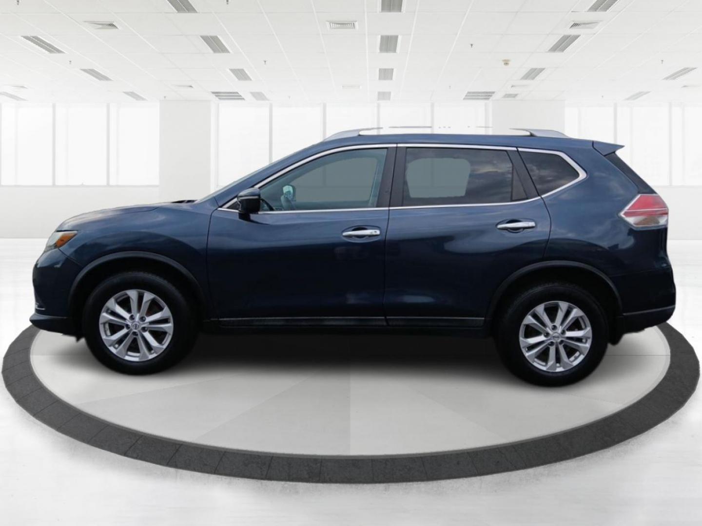 2015 Nissan Rogue SV AWD (5N1AT2MV6FC) with an 2.5L L4 DOHC 16V engine, Continuously Variable Transmission transmission, located at 1184 Kauffman Ave, Fairborn, OH, 45324, (937) 908-9800, 39.807072, -84.031563 - Photo#5