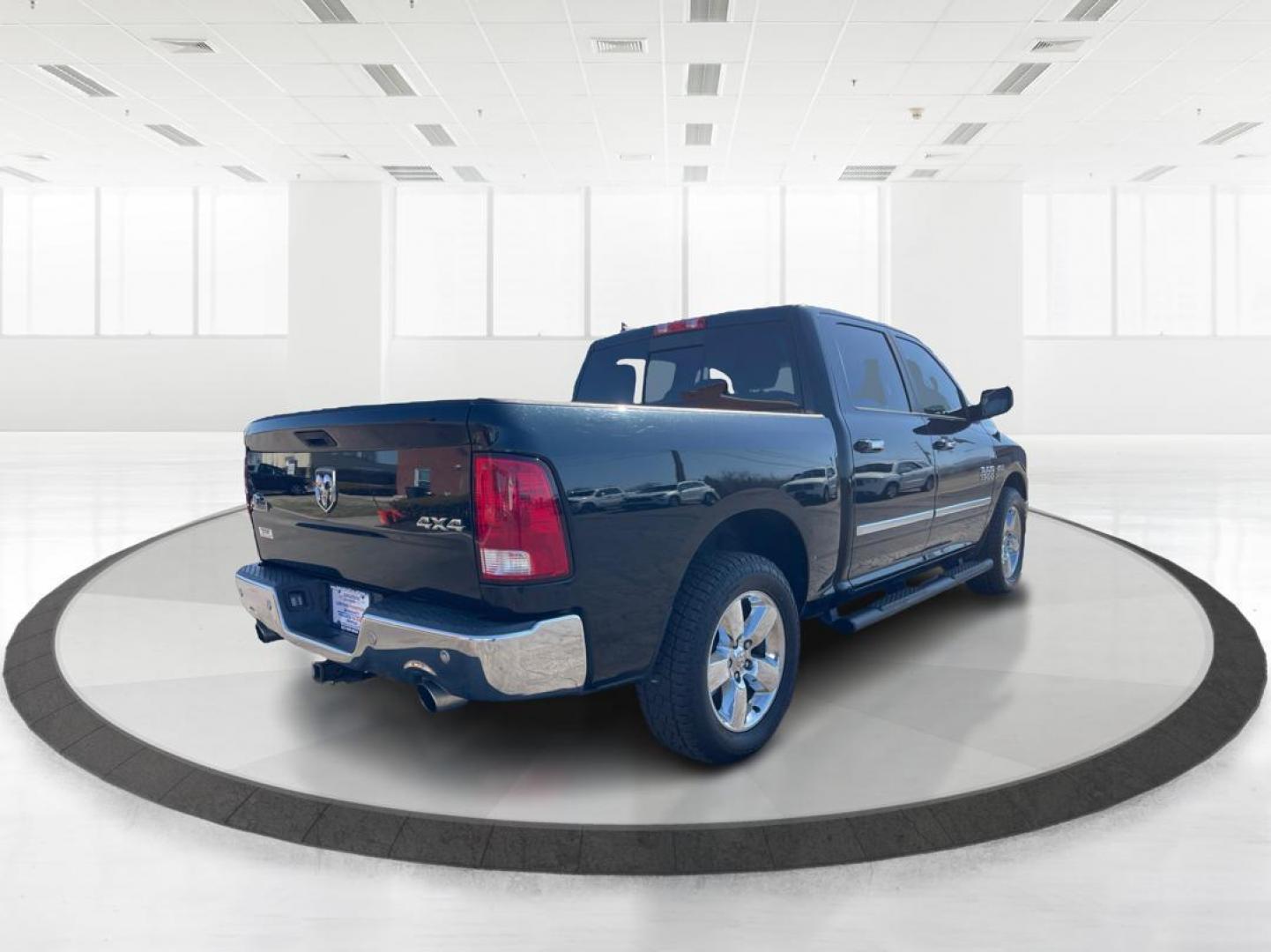 2015 Ram 1500 Big Horn (1C6RR7LT2FS) with an 3.6L V-6 DOHC engine, located at 4508 South Dixie Dr, Moraine, OH, 45439, (937) 908-9800, 39.807072, -84.031563 - Photo#2