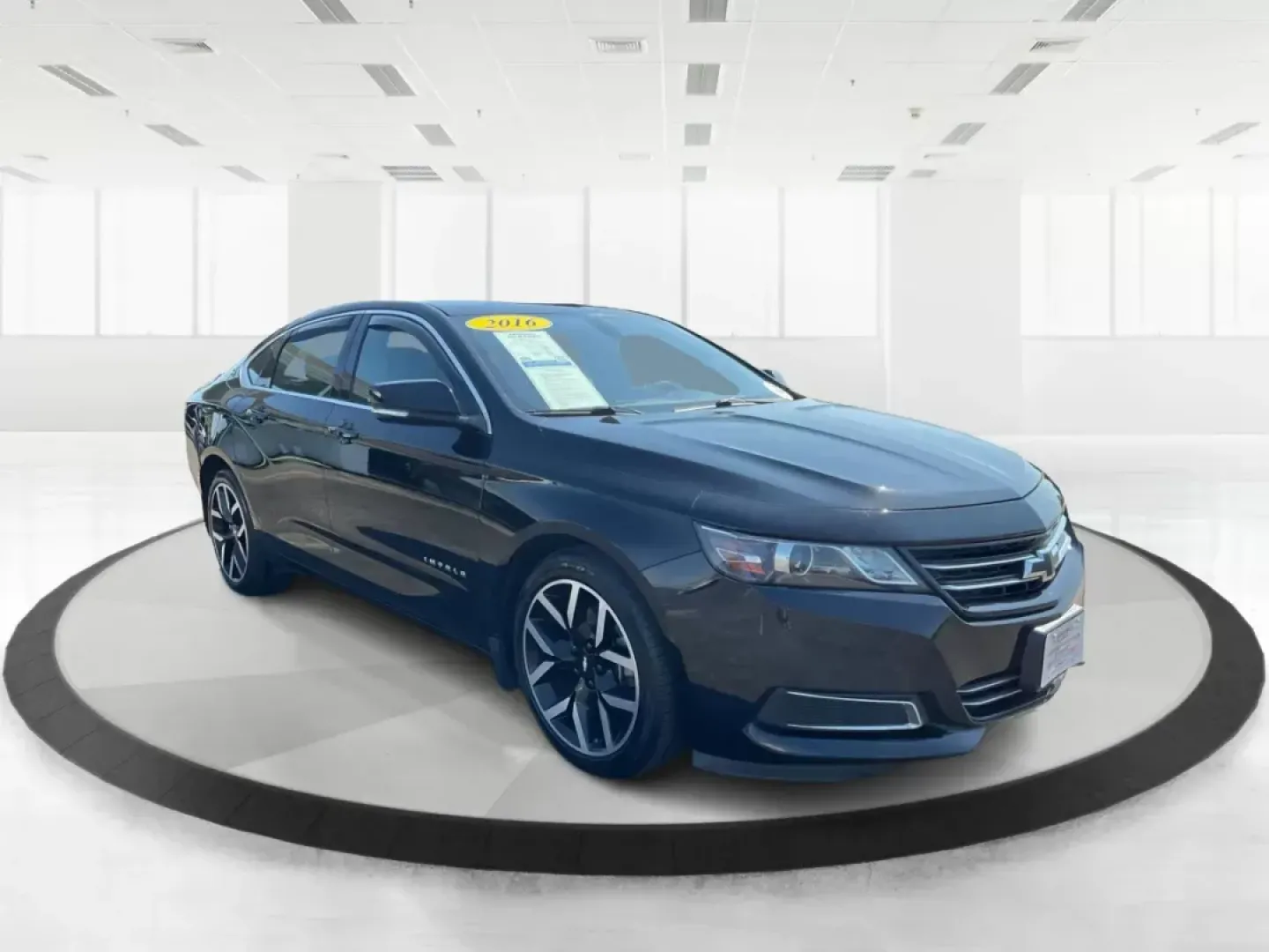 2016 Chevrolet Impala LT (2G1115S37G9) with an 3.6L V-6 gasoline direct injection engine, located at 1951 S Dayton Lakeview Rd., New Carlisle, OH, 45344, (937) 908-9800, 39.890999, -84.050255 - Photo#0