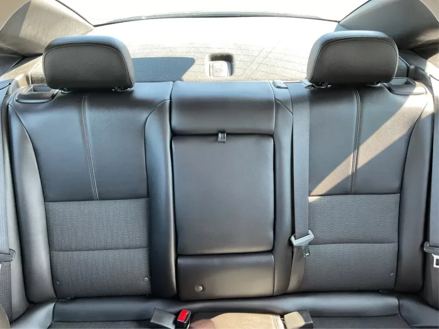 2016 Chevrolet Impala LT (2G1115S37G9) with an 3.6L V-6 gasoline direct injection engine, located at 1951 S Dayton Lakeview Rd., New Carlisle, OH, 45344, (937) 908-9800, 39.890999, -84.050255 - Photo#13