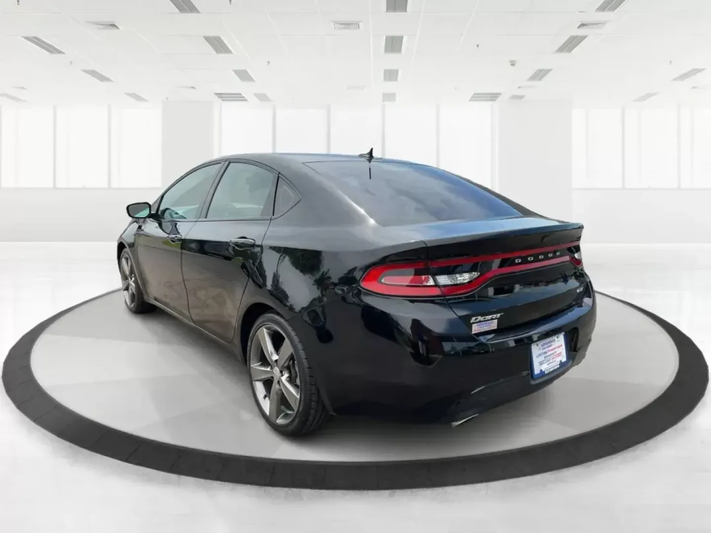 2016 Dodge Dart GT (1C3CDFEB4GD) with an Tigershark MultiAir 2.4L I-4 variable valve contro engine, located at 4508 South Dixie Dr, Moraine, OH, 45439, (937) 908-9800, 39.807072, -84.031563 - Photo#4