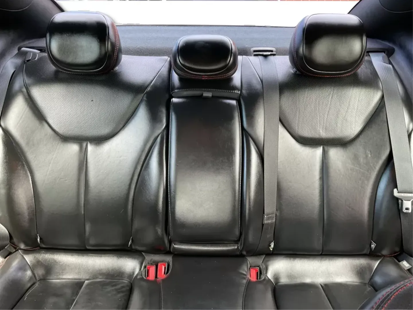 2016 Dodge Dart GT (1C3CDFEB4GD) with an Tigershark MultiAir 2.4L I-4 variable valve contro engine, located at 4508 South Dixie Dr, Moraine, OH, 45439, (937) 908-9800, 39.807072, -84.031563 - Photo#13
