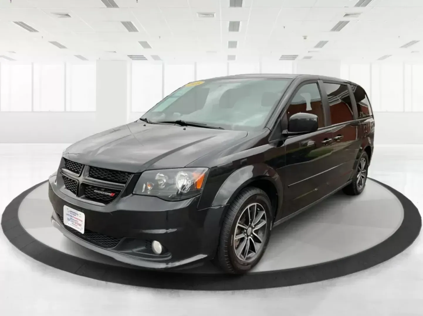 2016 Dodge Grand Caravan SXT (2C4RDGCG6GR) with an Pentastar 3.6L V-6 DOHC engine, located at 1951 S Dayton Lakeview Rd., New Carlisle, OH, 45344, (937) 908-9800, 39.890999, -84.050255 - Photo#7