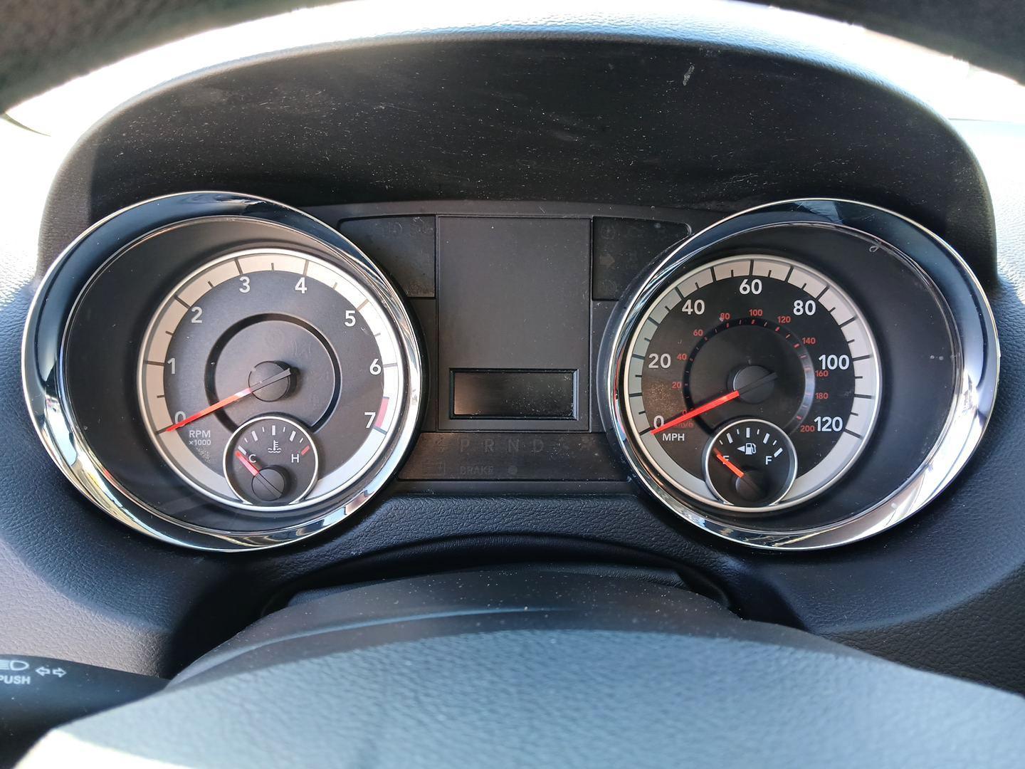 2016 Dodge Grand Caravan Ext (2C4RDGBG2GR) with an 3.6L V6 DOCH 24V engine, located at 401 Woodman Dr, Riverside, OH, 45431, (937) 908-9800, 39.761024, -84.120956 - Photo#14