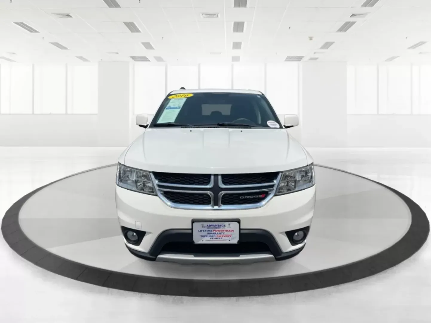 2016 Dodge Journey SXT (3C4PDDBG7GT) with an Pentastar 3.6L V-6 DOHC engine, located at 880 E. National Road, OH, 45377, (937) 908-9800, 39.891918, -84.183975 - **Discover Your Next Adventure with the 2016 Dodge Journey SXT at Advantage Car and Credit!**<br /> <br /> Are you ready to elevate your family outings or weekend adventures? The 2016 Dodge Journey SXT is the ideal SUV for those seeking space, functionality, and comfort without breaking the bank. Wi - Photo#7