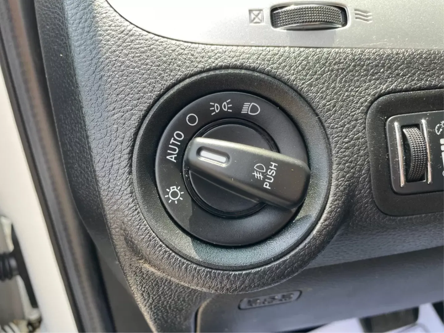 2016 Dodge Journey SXT (3C4PDDBG7GT) with an Pentastar 3.6L V-6 DOHC engine, located at 880 E. National Road, OH, 45377, (937) 908-9800, 39.891918, -84.183975 - **Discover Your Next Adventure with the 2016 Dodge Journey SXT at Advantage Car and Credit!**<br /> <br /> Are you ready to elevate your family outings or weekend adventures? The 2016 Dodge Journey SXT is the ideal SUV for those seeking space, functionality, and comfort without breaking the bank. Wi - Photo#17