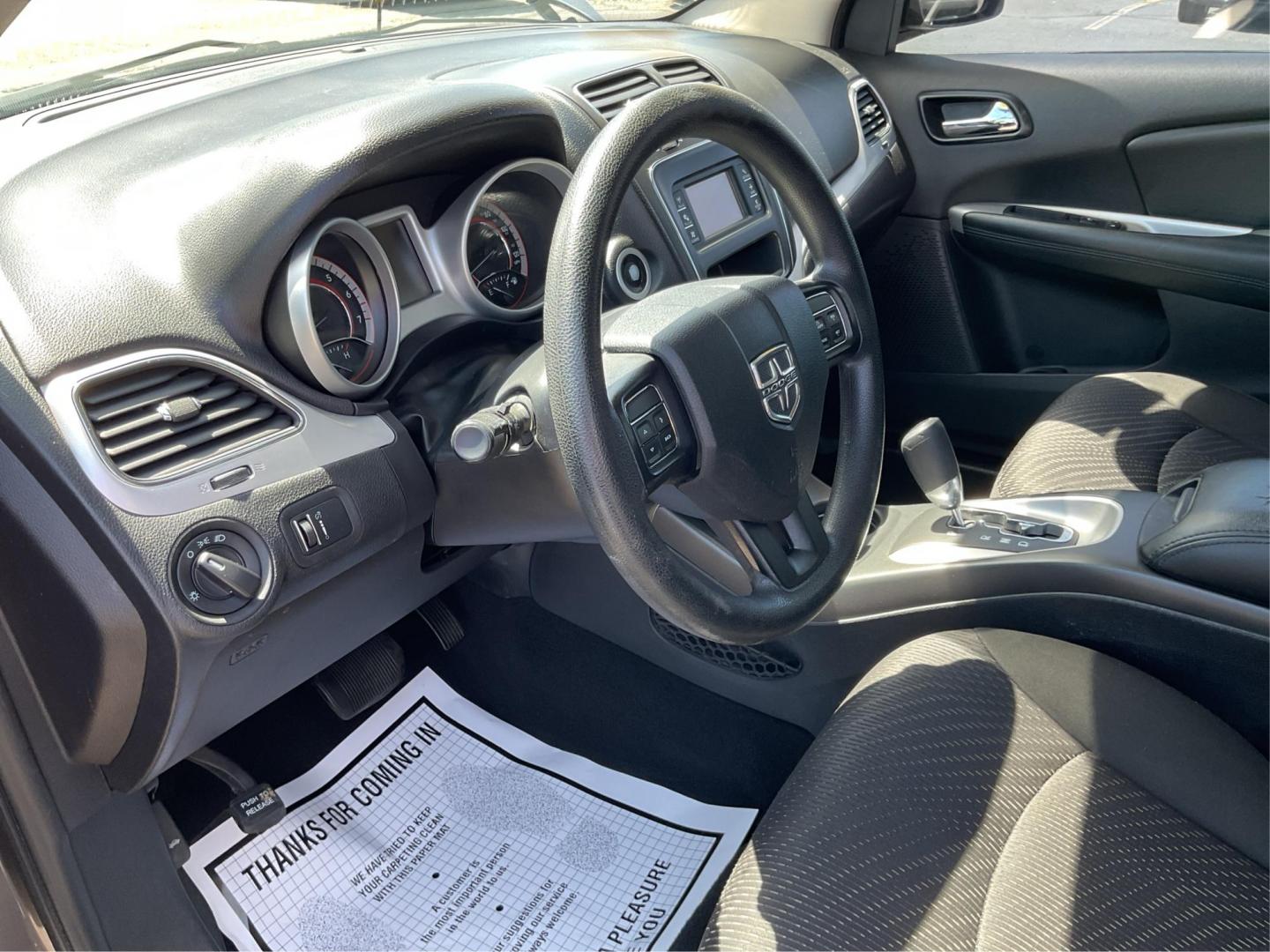 2016 Dodge Journey SE (3C4PDCAB7GT) with an 2.4L L4 DOHC 16V engine, 4-Speed Automatic transmission, located at 1184 Kauffman Ave, Fairborn, OH, 45324, (937) 908-9800, 39.807072, -84.031563 - Photo#9