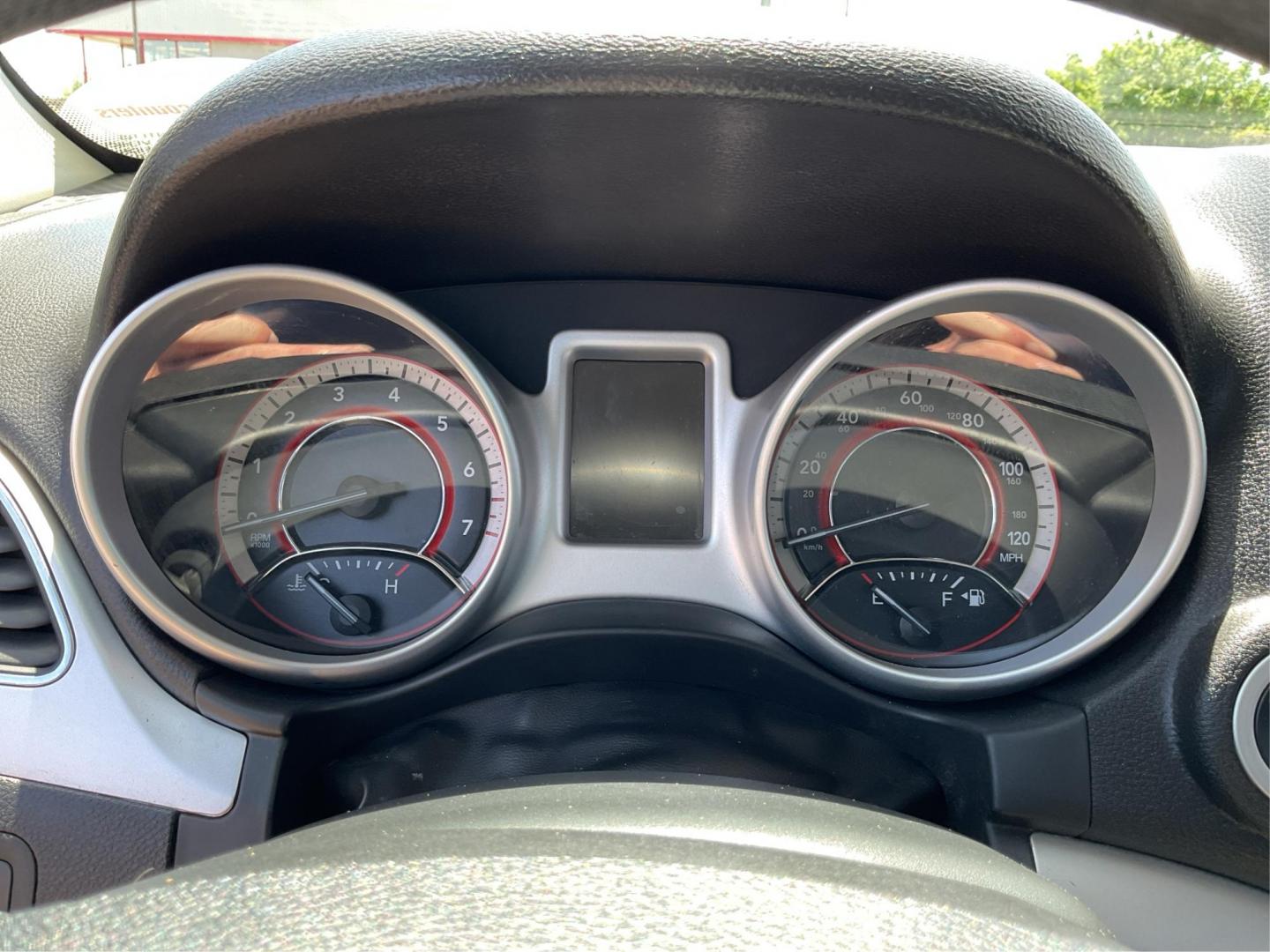 2016 Dodge Journey SE (3C4PDCAB7GT) with an 2.4L L4 DOHC 16V engine, 4-Speed Automatic transmission, located at 1184 Kauffman Ave, Fairborn, OH, 45324, (937) 908-9800, 39.807072, -84.031563 - Photo#14