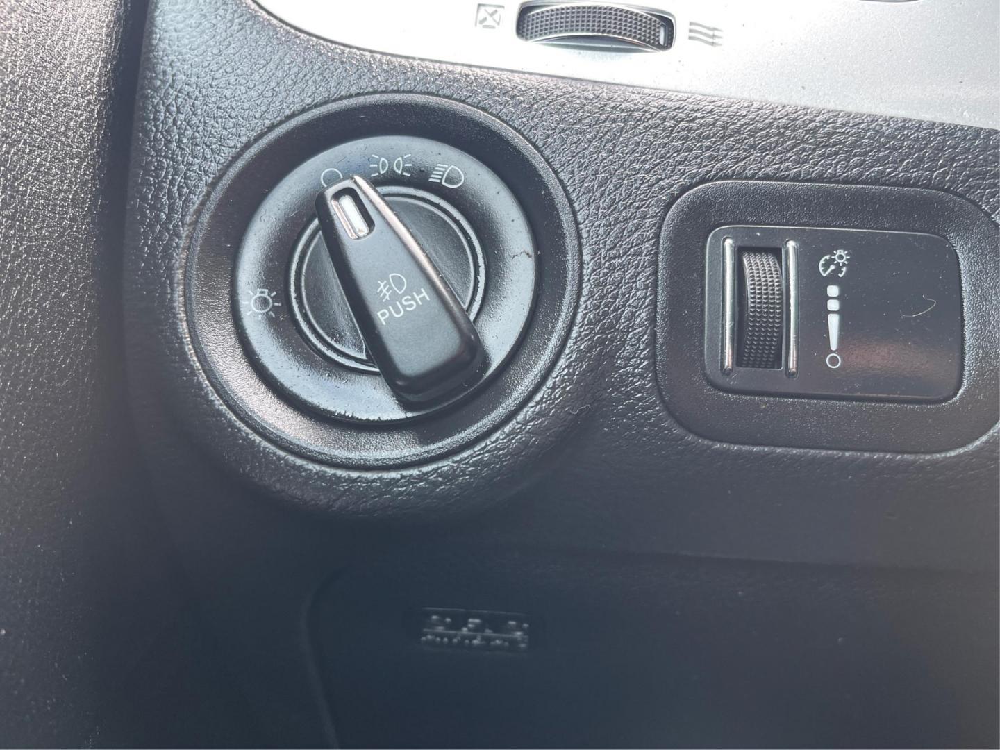 2016 Dodge Journey SXT (3C4PDCBG3GT) with an Other engine, located at 880 E. National Road, OH, 45377, (937) 908-9800, 39.891918, -84.183975 - Photo#16
