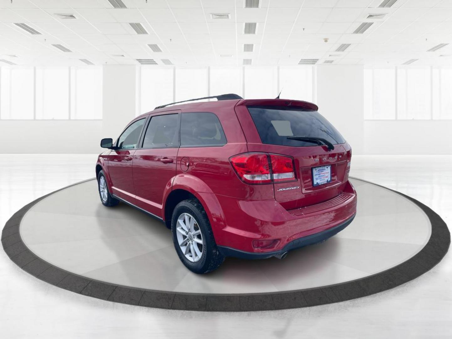 2016 Dodge Journey SXT (3C4PDCBG3GT) with an Other engine, located at 880 E. National Road, OH, 45377, (937) 908-9800, 39.891918, -84.183975 - Photo#4