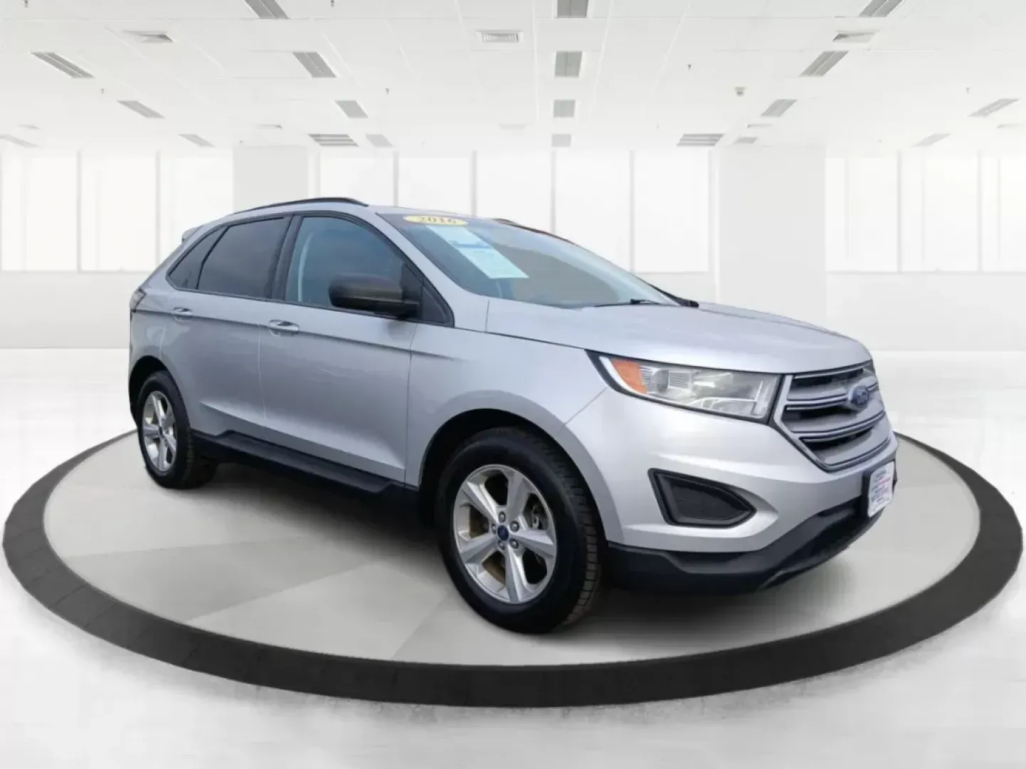 2016 Ford Edge SE AWD (2FMPK4G95GB) with an 2.0L L4 DOHC 16V engine, 6-Speed Automatic transmission, located at 1951 S Dayton Lakeview Rd., New Carlisle, OH, 45344, (937) 908-9800, 39.890999, -84.050255 - Photo#0