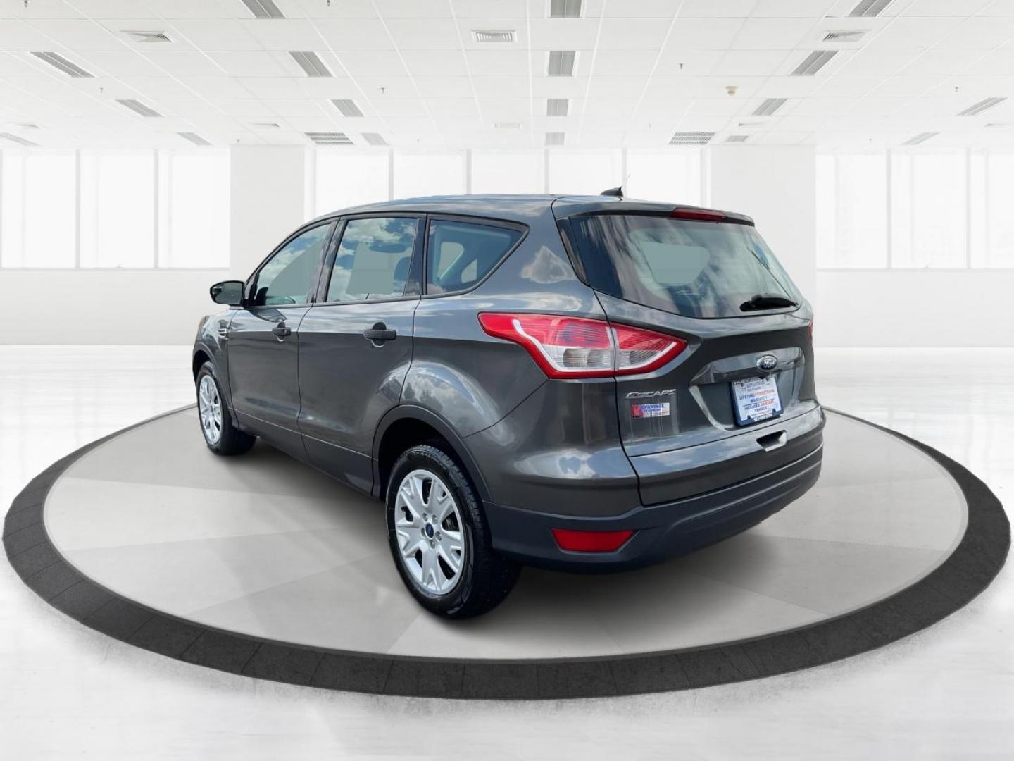 2016 Ford Escape S (1FMCU0F78GU) with an Duratec 2.5L I-4 DOHC engine, located at 1951 S Dayton Lakeview Rd., New Carlisle, OH, 45344, (937) 908-9800, 39.890999, -84.050255 - Photo#5