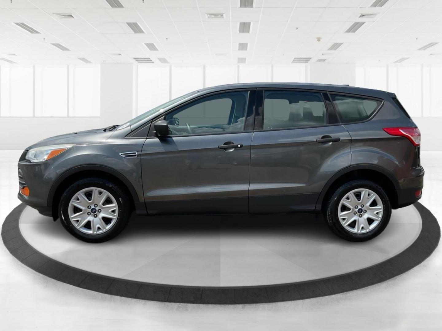 2016 Ford Escape S (1FMCU0F78GU) with an Duratec 2.5L I-4 DOHC engine, located at 1951 S Dayton Lakeview Rd., New Carlisle, OH, 45344, (937) 908-9800, 39.890999, -84.050255 - Photo#6