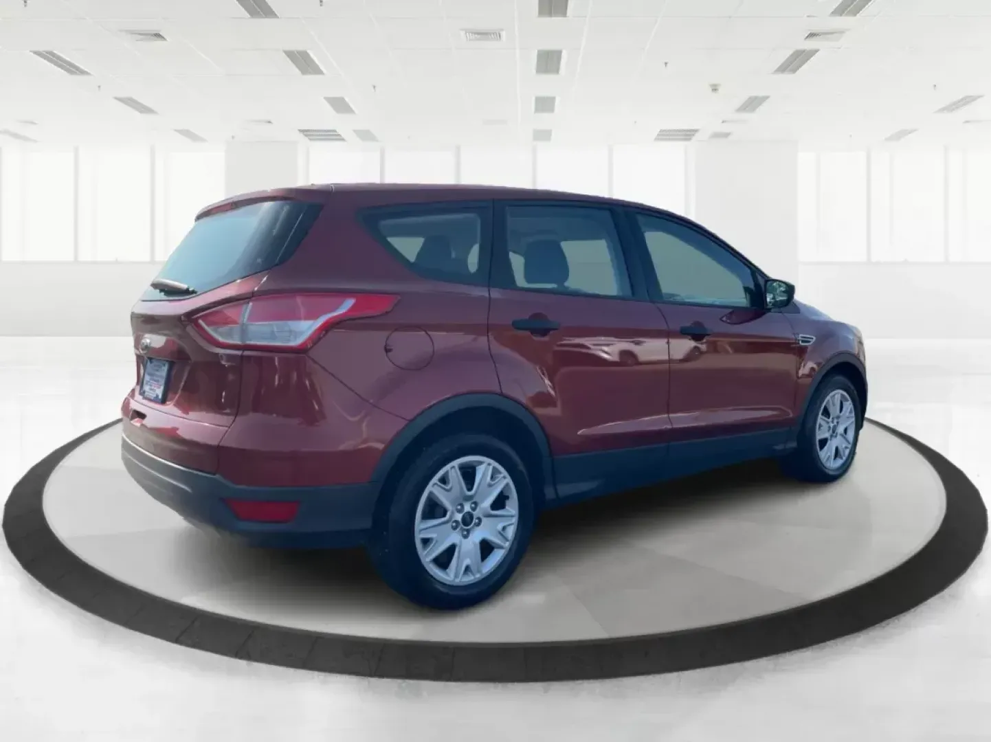 2016 Ford Escape S (1FMCU0F7XGU) with an Duratec 2.5L I-4 DOHC engine, located at 8750 N County Rd 25A, Piqua, OH, 45356, (937) 908-9800, 40.164391, -84.232513 - Photo#2