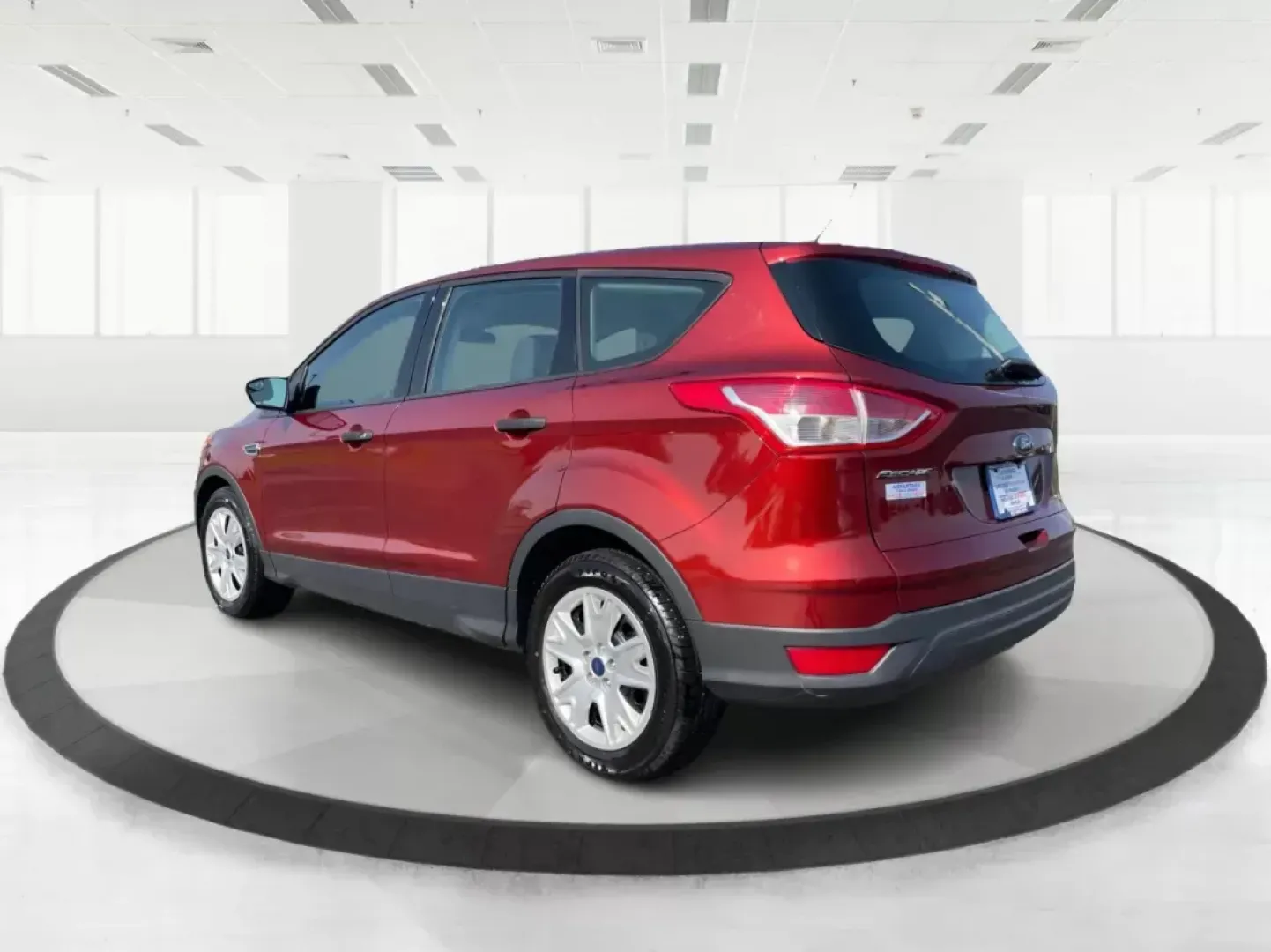2016 Ford Escape S (1FMCU0F7XGU) with an Duratec 2.5L I-4 DOHC engine, located at 8750 N County Rd 25A, Piqua, OH, 45356, (937) 908-9800, 40.164391, -84.232513 - Photo#4
