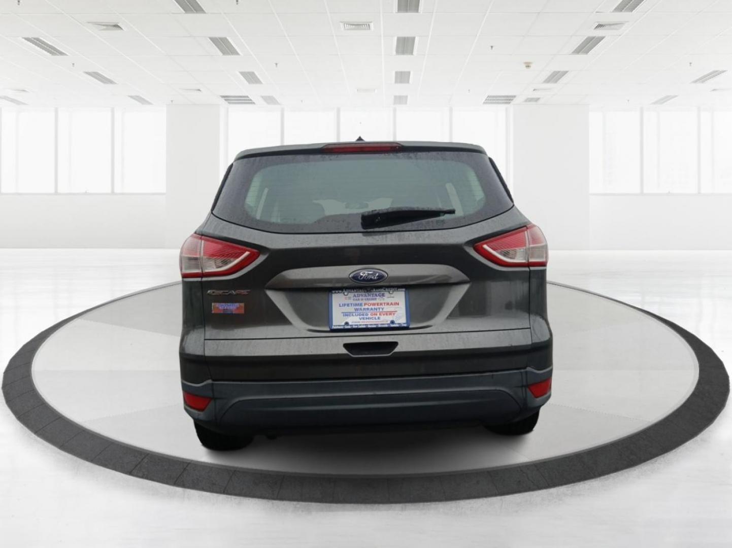 2016 Ford Escape S FWD (1FMCU0F79GU) with an 2.5L L4 DOHC 16V engine, 6-Speed Automatic transmission, located at 880 E. National Road, OH, 45377, (937) 908-9800, 39.891918, -84.183975 - Photo#3