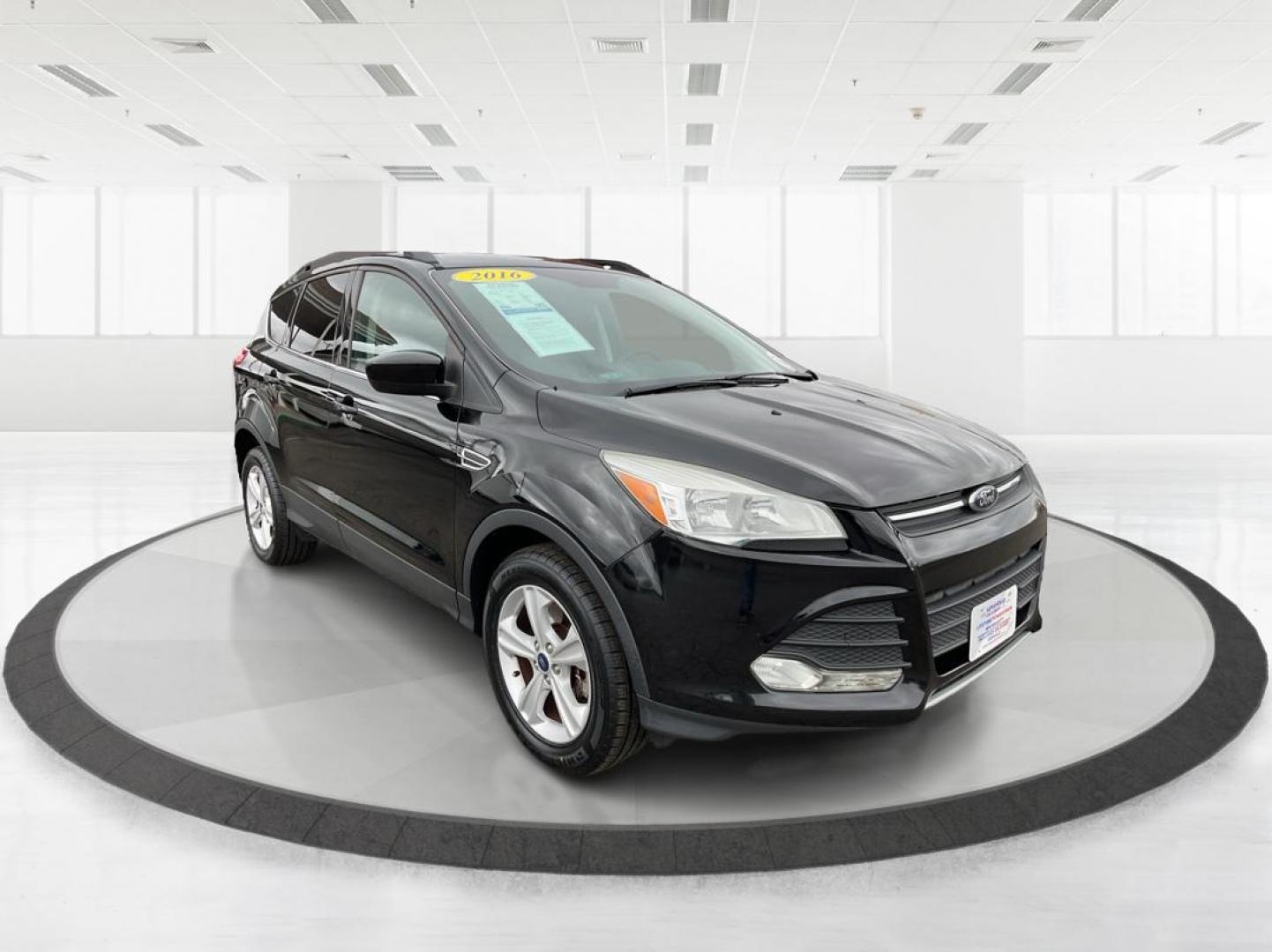 2016 Ford Escape SE (1FMCU9G96GU) with an EcoBoost 1.6L I-4 gasoline direct injection engine, located at 880 E. National Road, OH, 45377, (937) 908-9800, 39.891918, -84.183975 - Photo#0