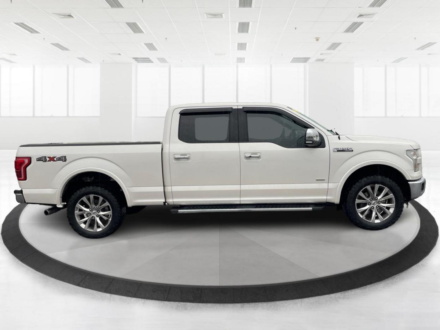2016 Ford F-150 Lariat SuperCrew 5.5-ft. Bed 4WD (1FTFW1EG3GF) with an 3.5 V6 engine, 6-Speed Automatic transmission, located at 4508 South Dixie Dr, Moraine, OH, 45439, (937) 908-9800, 39.807072, -84.031563 - Photo#1