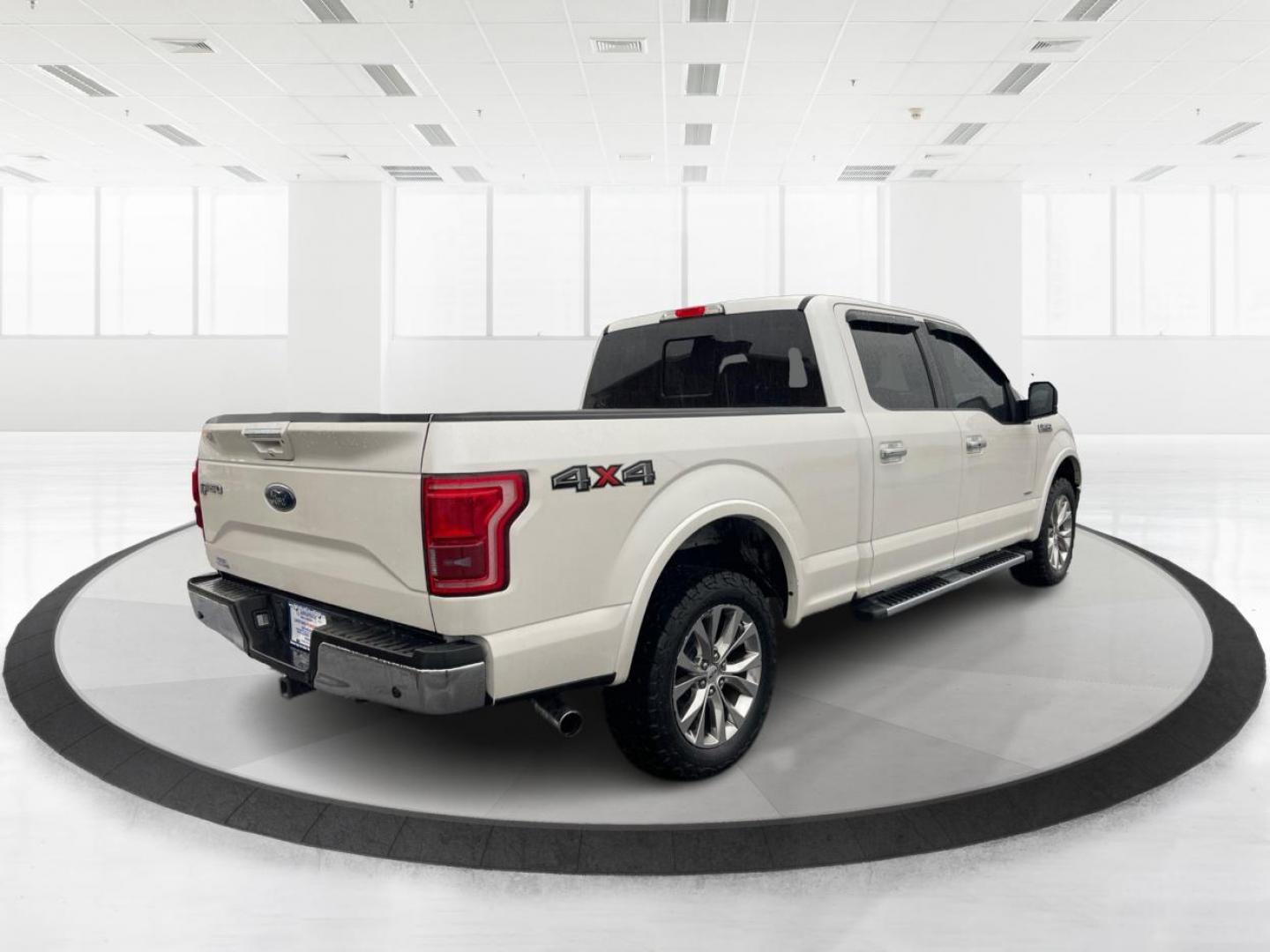2016 Ford F-150 Lariat SuperCrew 5.5-ft. Bed 4WD (1FTFW1EG3GF) with an 3.5 V6 engine, 6-Speed Automatic transmission, located at 4508 South Dixie Dr, Moraine, OH, 45439, (937) 908-9800, 39.807072, -84.031563 - Photo#2