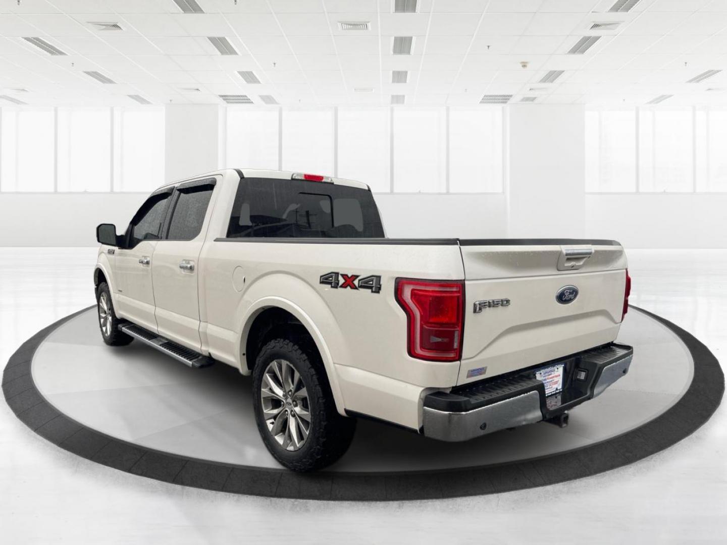 2016 Ford F-150 Lariat SuperCrew 5.5-ft. Bed 4WD (1FTFW1EG3GF) with an 3.5 V6 engine, 6-Speed Automatic transmission, located at 4508 South Dixie Dr, Moraine, OH, 45439, (937) 908-9800, 39.807072, -84.031563 - Photo#4