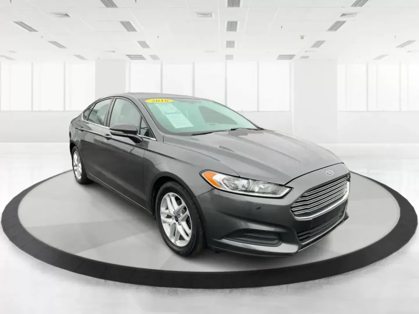 2016 Ford Fusion SE (3FA6P0H79GR) with an Other engine, located at 1184 Kauffman Ave, Fairborn, OH, 45324, (937) 908-9800, 39.807072, -84.031563 - Photo#0