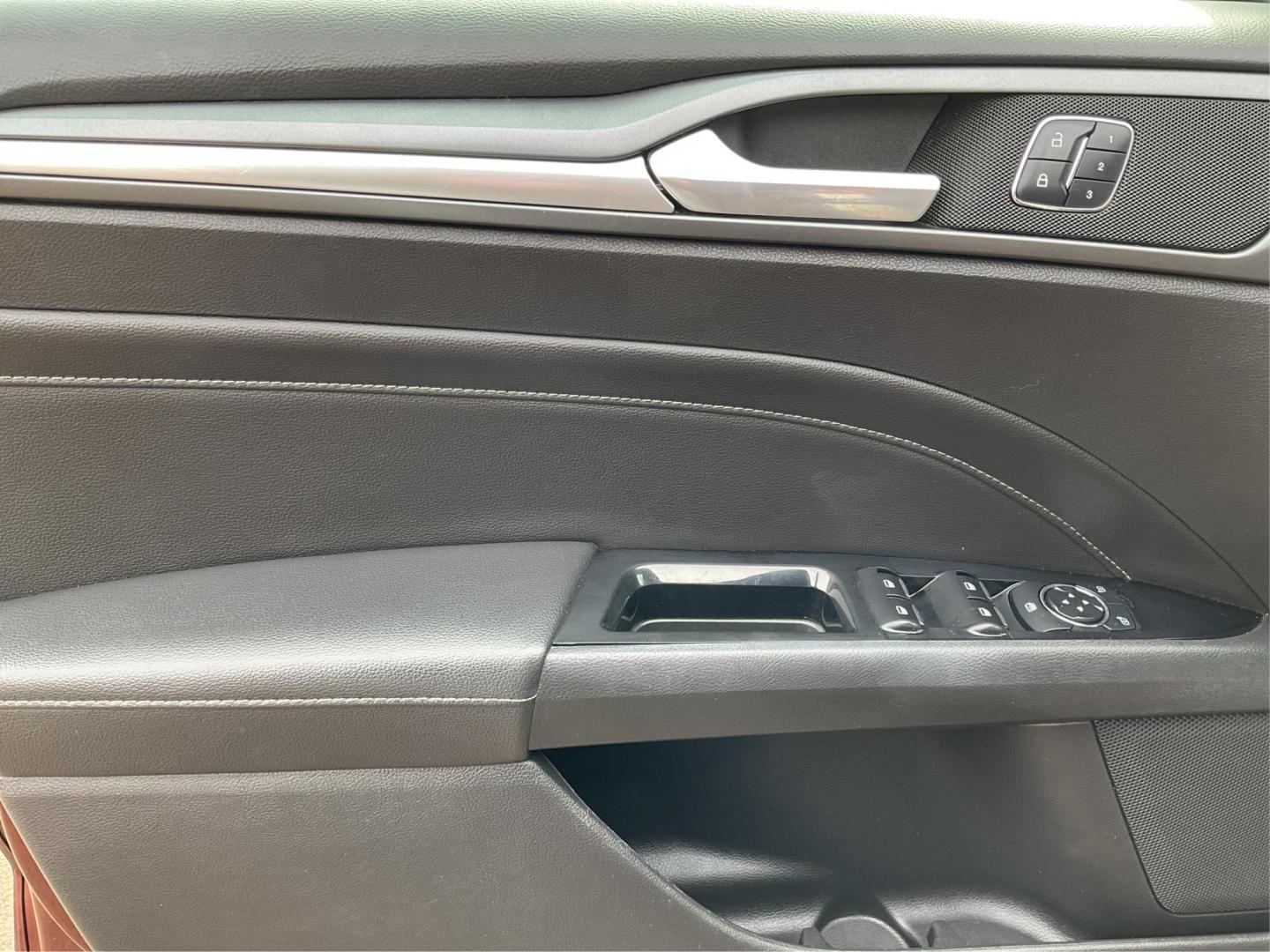2016 Ford Fusion Titanium (3FA6P0K92GR) with an EcoBoost 2L I-4 gasoline direct injection engine, located at 1184 Kauffman Ave, Fairborn, OH, 45324, (937) 908-9800, 39.807072, -84.031563 - Photo#18