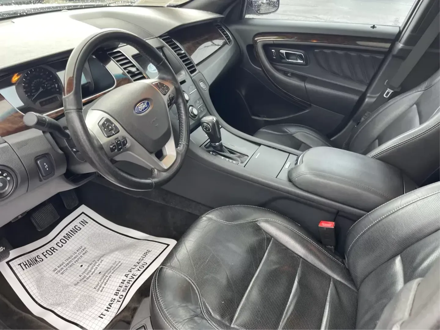 2016 Ford Taurus Limited (1FAHP2F82GG) with an EcoBoost 2L I-4 gasoline direct injection engine, located at 8750 N County Rd 25A, Piqua, OH, 45356, (937) 908-9800, 40.164391, -84.232513 - Photo#8