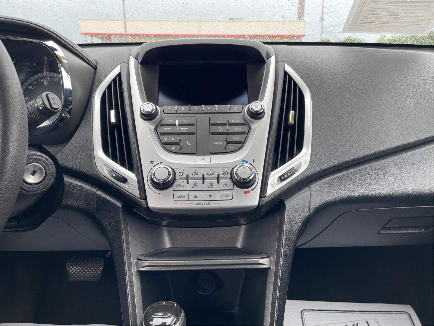 2016 GMC Terrain SLE1 FWD (2GKALMEK9G6) with an 2.4L L4 DOHC 16V engine, 6-Speed Automatic transmission, located at 4508 South Dixie Dr, Moraine, OH, 45439, (937) 908-9800, 39.807072, -84.031563 - Photo#12