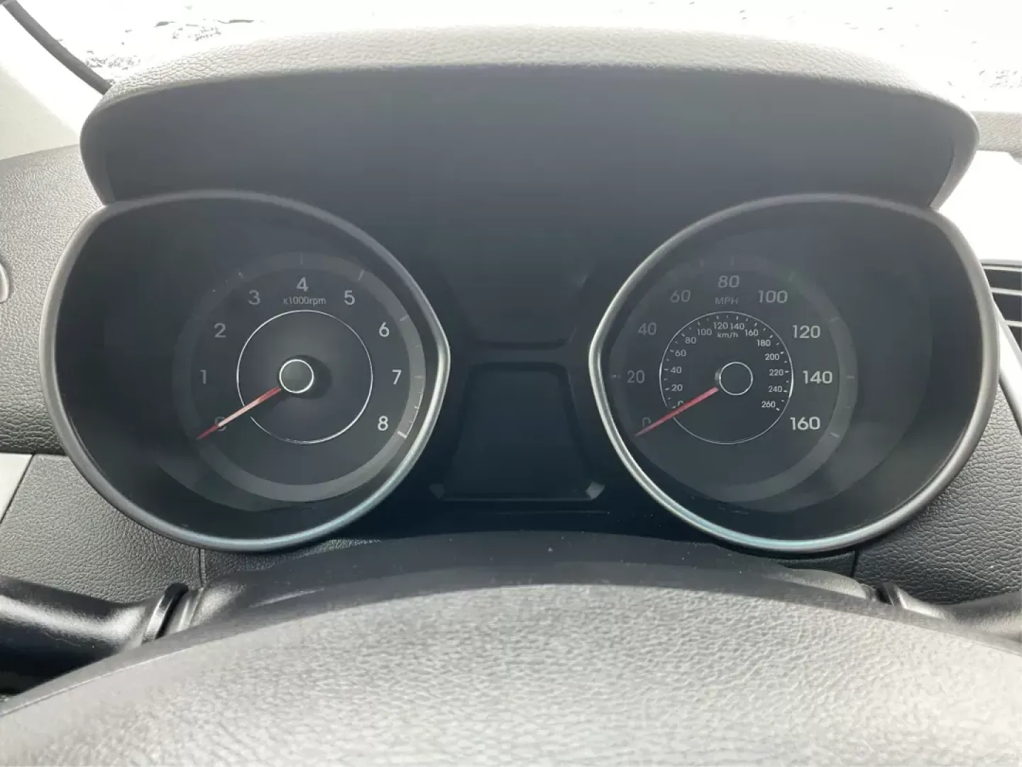2016 Hyundai Elantra Value Edition (5NPDH4AE1GH) with an Nu 1.8L I-4 DOHC engine, located at 1230 East Main St, Xenia, OH, 45385, (937) 908-9800, 39.688042, -83.910538 - Photo#13