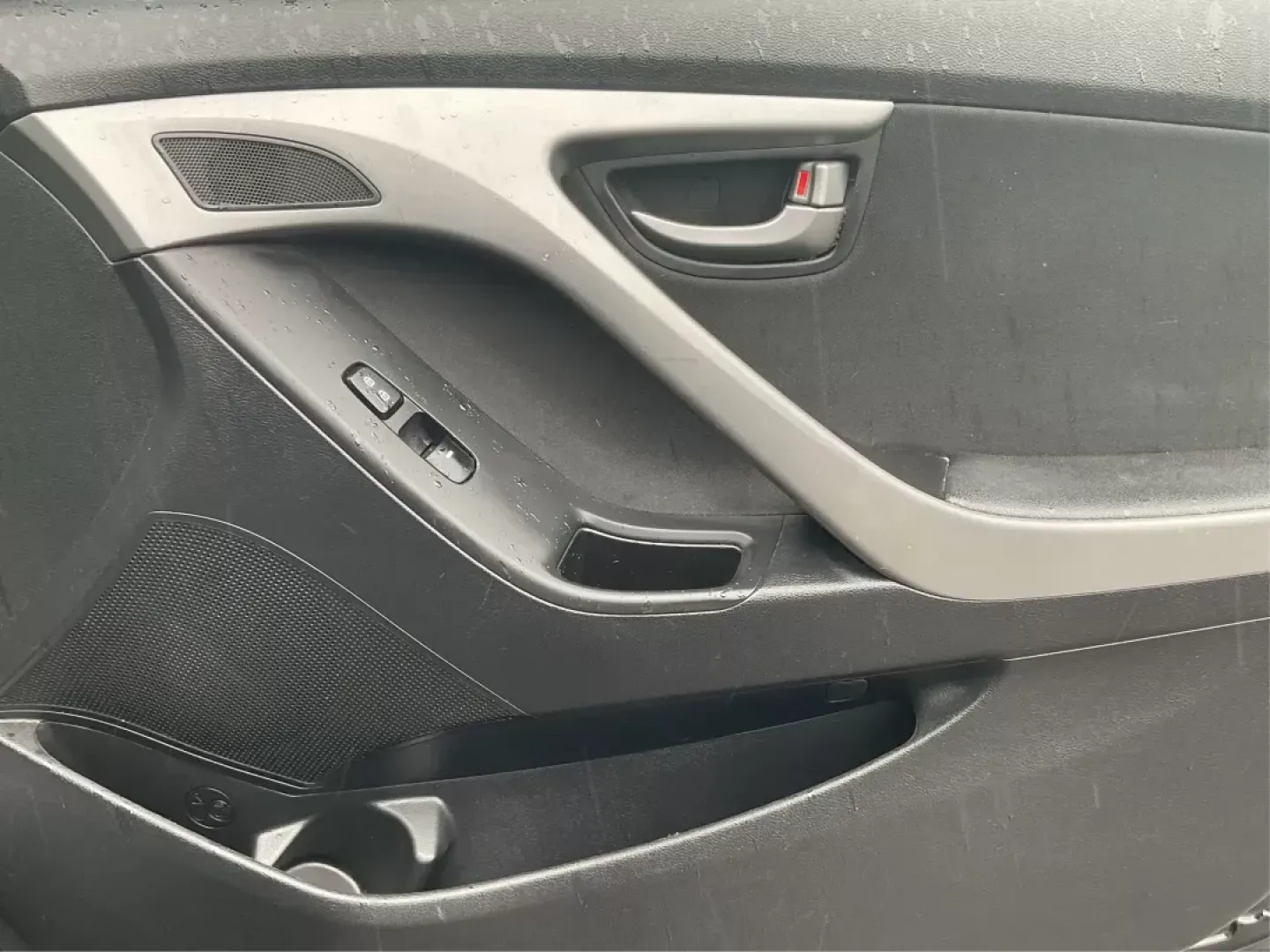 2016 Hyundai Elantra Value Edition (5NPDH4AE1GH) with an Nu 1.8L I-4 DOHC engine, located at 1230 East Main St, Xenia, OH, 45385, (937) 908-9800, 39.688042, -83.910538 - Photo#16