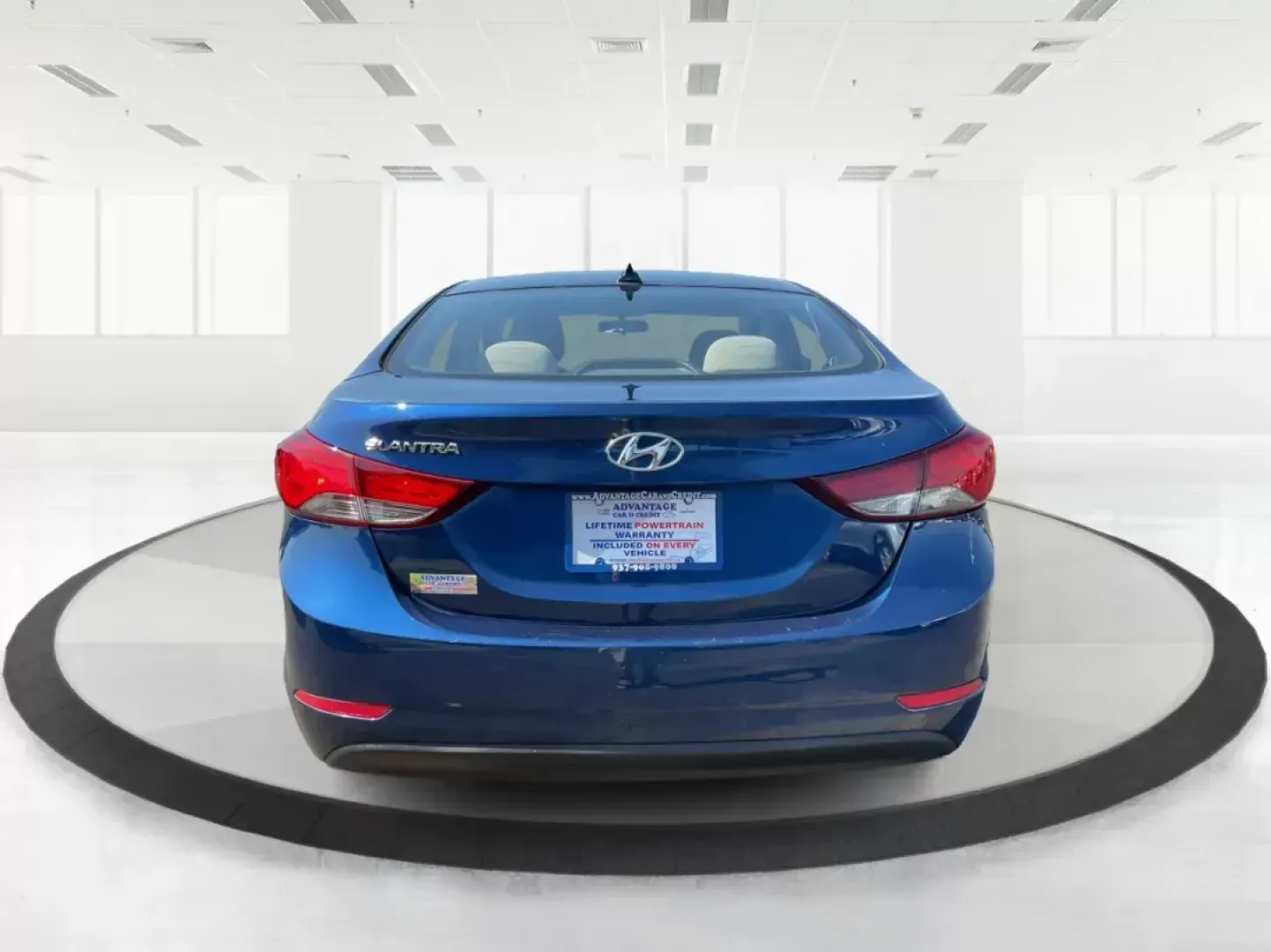 2016 Hyundai Elantra SE (5NPDH4AE5GH) with an Nu 1.8L I-4 DOHC engine, located at 1230 East Main St, Xenia, OH, 45385, (937) 908-9800, 39.688042, -83.910538 - Photo#3