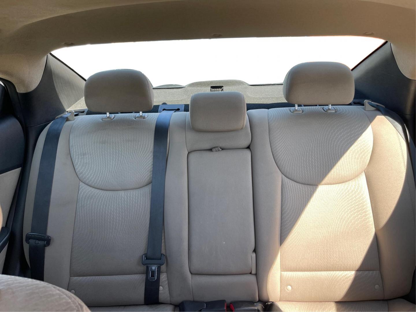 2016 Hyundai Elantra Value Edition (5NPDH4AE8GH) with an Nu 1.8L I-4 DOHC engine, located at 401 Woodman Dr, Riverside, OH, 45431, (937) 908-9800, 39.761024, -84.120956 - Photo#12