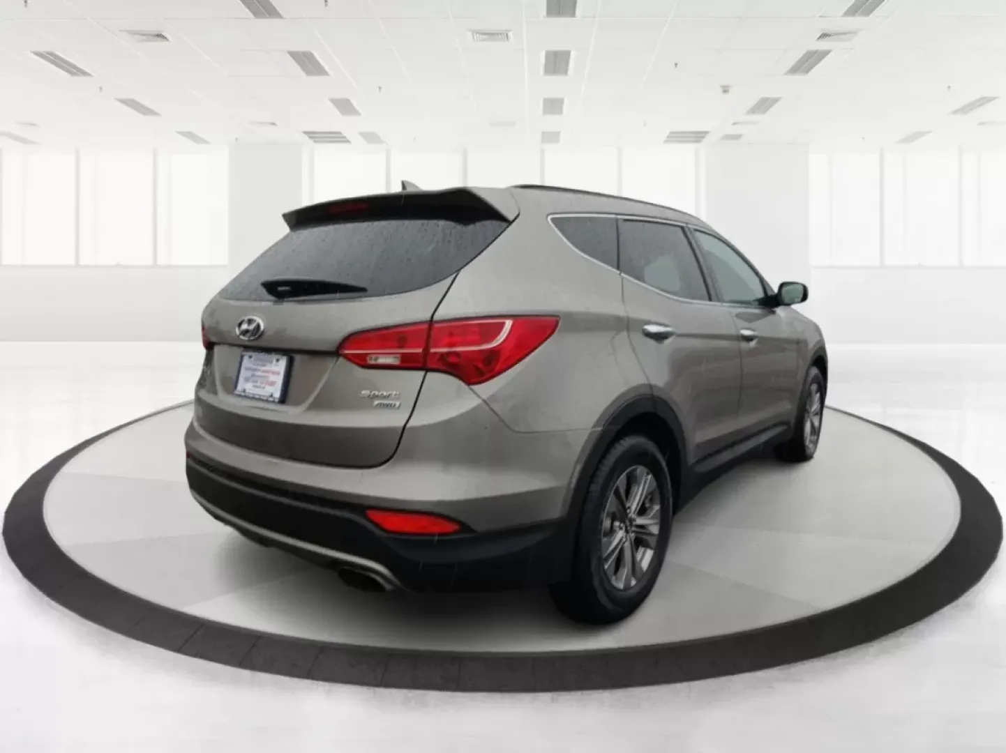 2016 Hyundai Santa Fe Sport 2.4 AWD (5XYZUDLB9GG) with an 2.4L L4 DOHC 16V engine, 6-Speed Automatic transmission, located at 1230 East Main St, Xenia, OH, 45385, (937) 908-9800, 39.688042, -83.910538 - **Discover Your Next Adventure with the 2016 Hyundai Santa Fe Sport 2.4 AWD at Advantage Car and Credit!**<br /> <br /> Are you ready to elevate your family outings or weekend getaways? The 2016 Hyundai Santa Fe Sport 2.4 AWD is the perfect companion for anyone seeking comfort, safety, and versatili - Photo#2