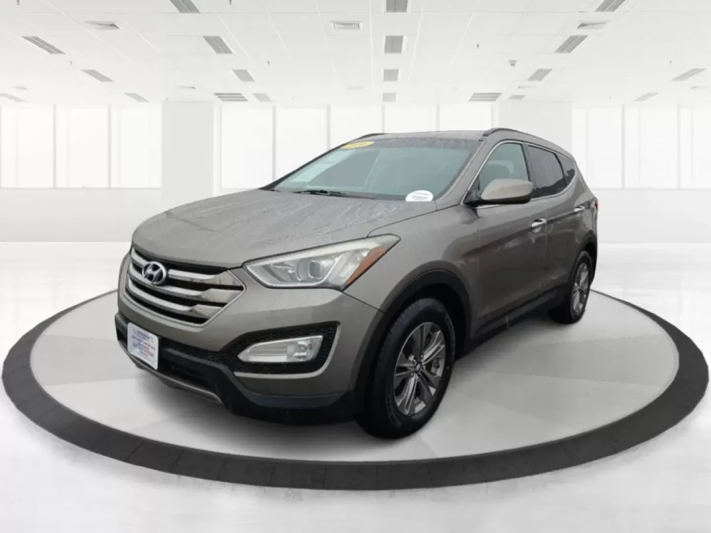 2016 Hyundai Santa Fe Sport 2.4 AWD (5XYZUDLB9GG) with an 2.4L L4 DOHC 16V engine, 6-Speed Automatic transmission, located at 1230 East Main St, Xenia, OH, 45385, (937) 908-9800, 39.688042, -83.910538 - **Discover Your Next Adventure with the 2016 Hyundai Santa Fe Sport 2.4 AWD at Advantage Car and Credit!**<br /> <br /> Are you ready to elevate your family outings or weekend getaways? The 2016 Hyundai Santa Fe Sport 2.4 AWD is the perfect companion for anyone seeking comfort, safety, and versatili - Photo#8