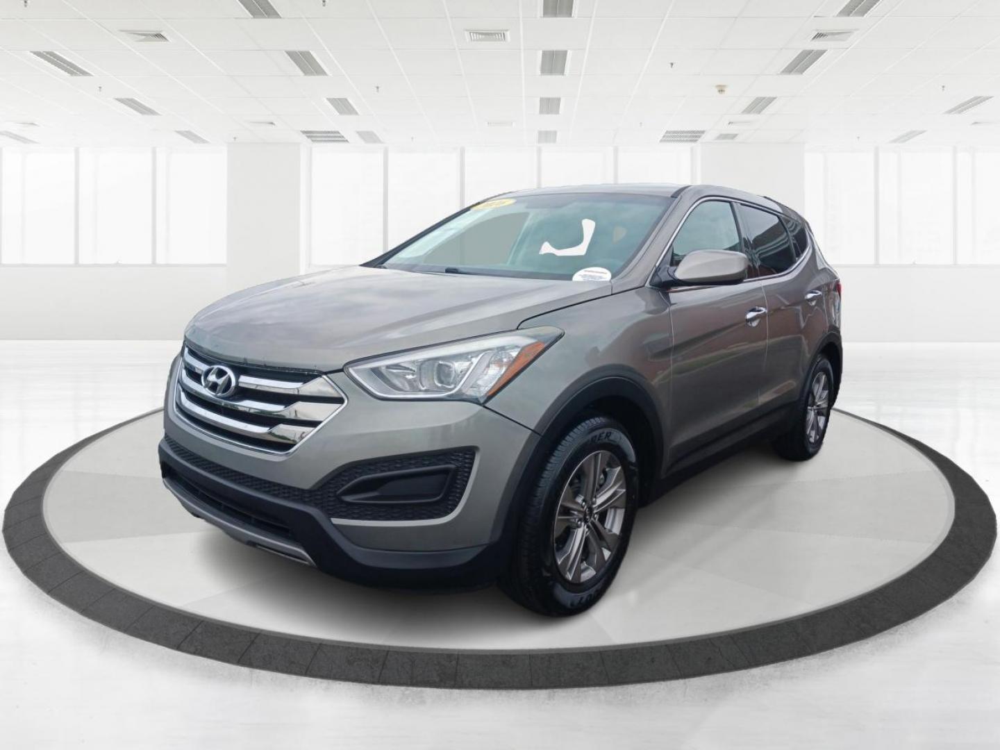 2016 Hyundai Santa Fe Sport 2.4 FWD (5XYZT3LB2GG) with an 2.4L L4 DOHC 16V engine, 6-Speed Automatic transmission, located at 1184 Kauffman Ave, Fairborn, OH, 45324, (937) 908-9800, 39.807072, -84.031563 - Photo#7