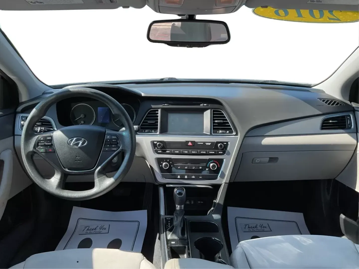 2016 Hyundai Sonata SE (5NPE24AF8GH) with an 2.4L I-4 gasoline direct injection engine, located at 1184 Kauffman Ave, Fairborn, OH, 45324, (937) 908-9800, 39.807072, -84.031563 - Photo#18