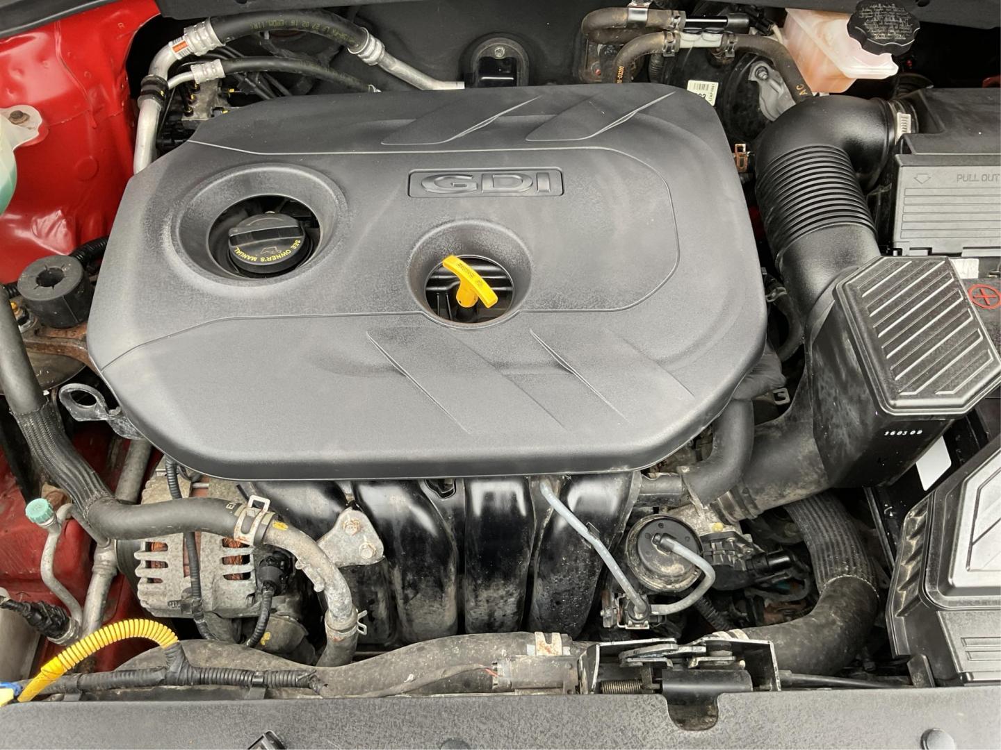 2016 Hyundai Tucson SE (KM8J33A41GU) with an Other engine, located at 1230 East Main St, Xenia, OH, 45385, (937) 908-9800, 39.688042, -83.910538 - Photo#9