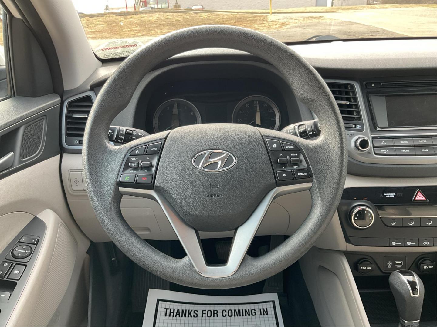 2016 Hyundai Tucson SE (KM8J33A49GU) with an Nu 2L I-4 gasoline direct injection engine, located at 1230 East Main St, Xenia, OH, 45385, (937) 908-9800, 39.688042, -83.910538 - Photo#14