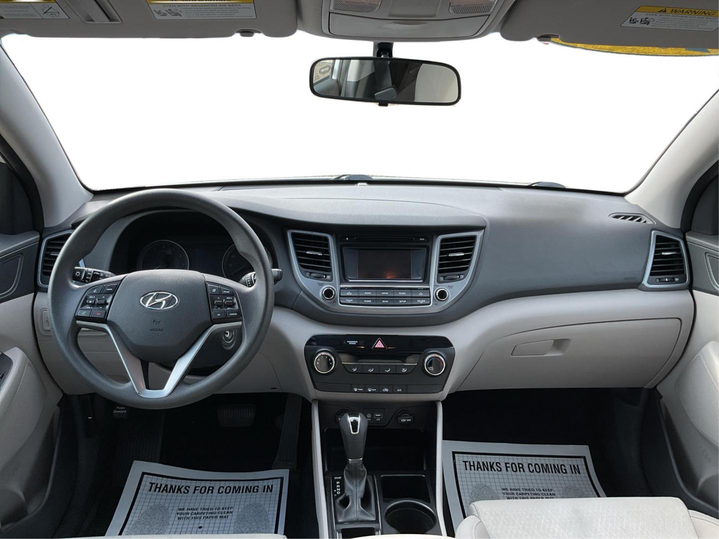 2016 Hyundai Tucson SE (KM8J33A49GU) with an Nu 2L I-4 gasoline direct injection engine, located at 1230 East Main St, Xenia, OH, 45385, (937) 908-9800, 39.688042, -83.910538 - Photo#19