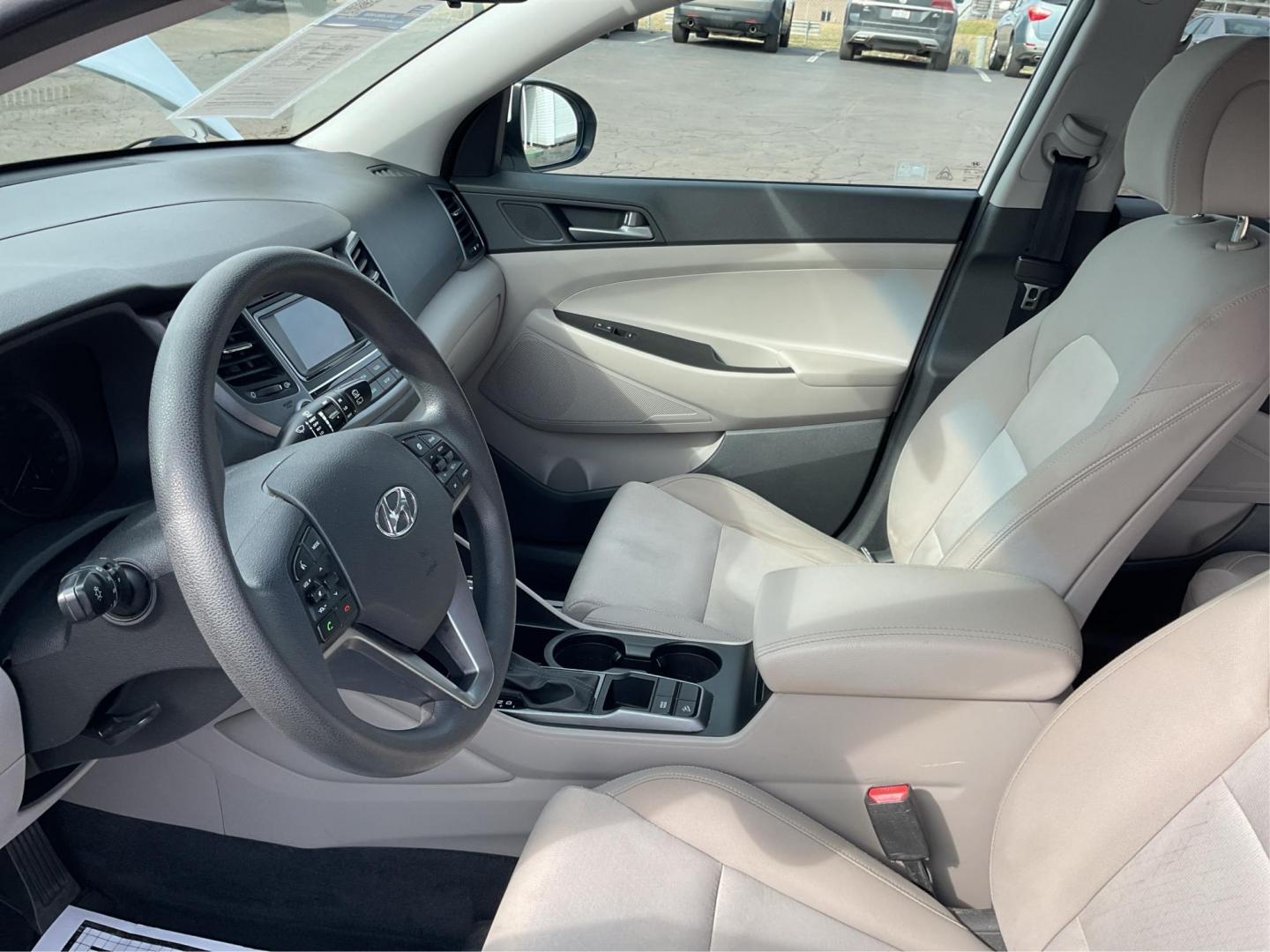 2016 Hyundai Tucson SE (KM8J33A49GU) with an Nu 2L I-4 gasoline direct injection engine, located at 1230 East Main St, Xenia, OH, 45385, (937) 908-9800, 39.688042, -83.910538 - Photo#7