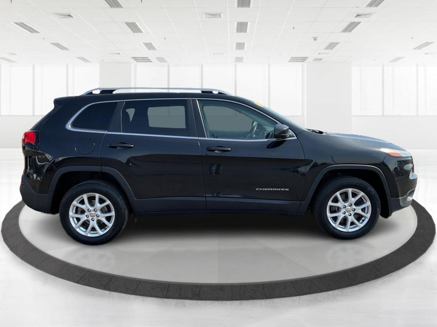 2016 Jeep Cherokee North (1C4PJLCB9GW) with an Other engine, located at 1099 N County Rd 25A , Troy, OH, 45373, (937) 908-9800, 40.057041, -84.215462 - Photo#1
