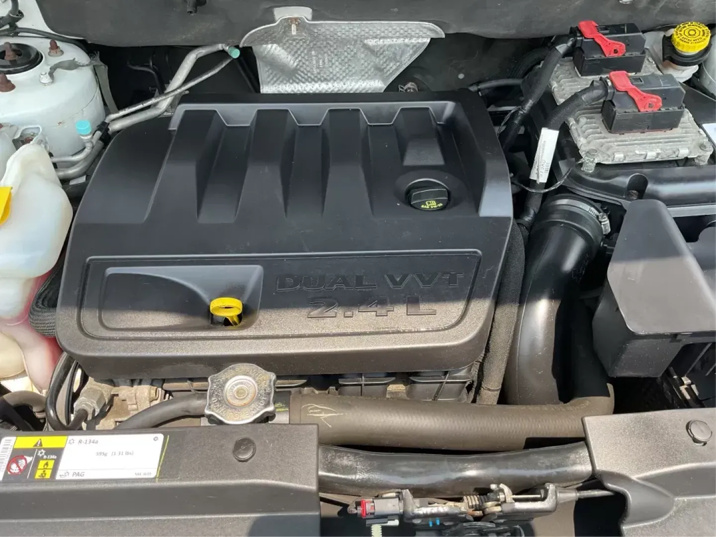 2016 Jeep Compass High Altitude Edition (1C4NJDEB9GD) with an 2.4L I-4 DOHC engine, located at 880 E. National Road, OH, 45377, (937) 908-9800, 39.891918, -84.183975 - Photo#10