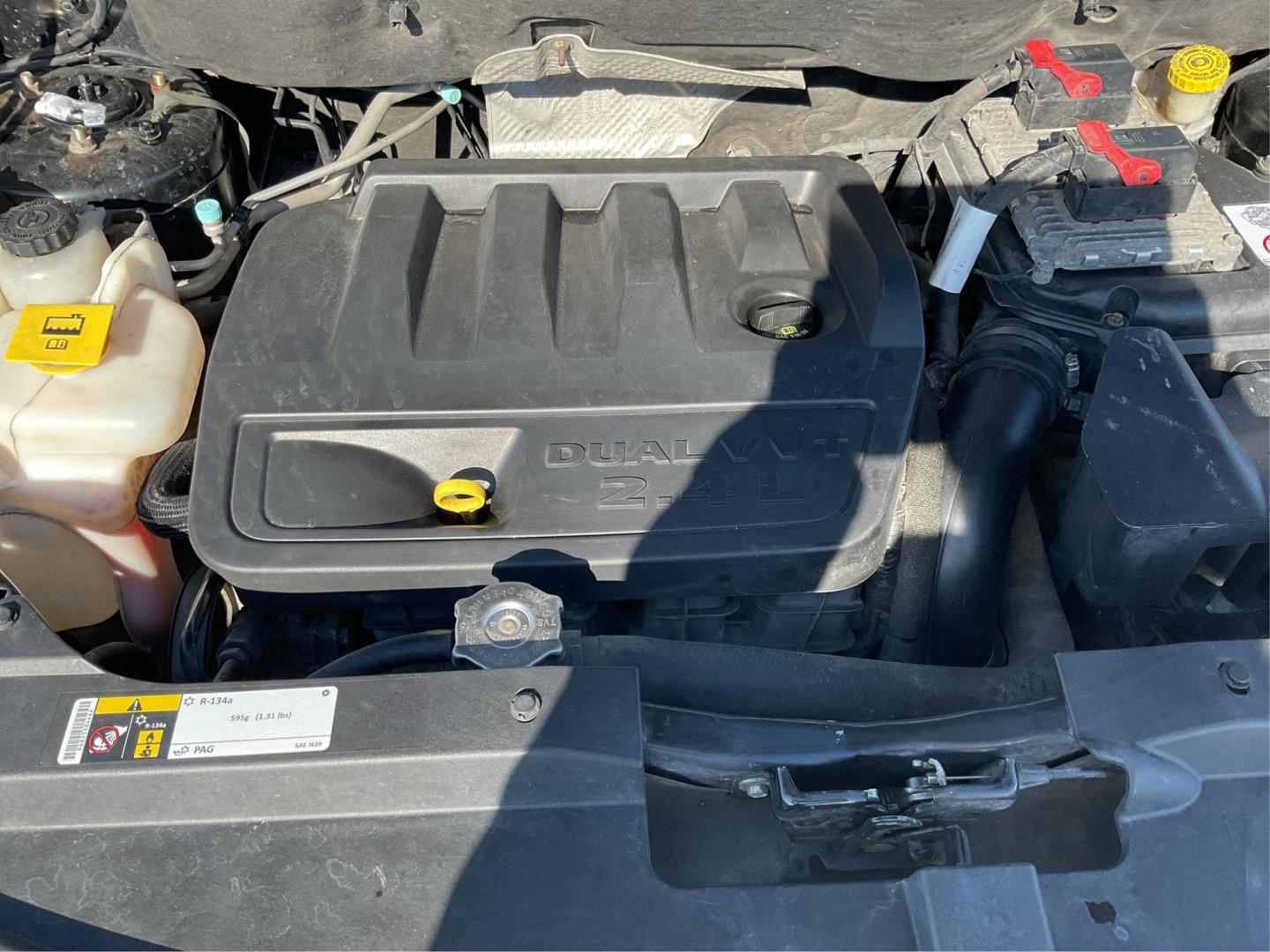 2016 Jeep Compass Sport (1C4NJDBB2GD) with an 2.4L I-4 DOHC engine, located at 4508 South Dixie Dr, Moraine, OH, 45439, (937) 908-9800, 39.807072, -84.031563 - Photo#8
