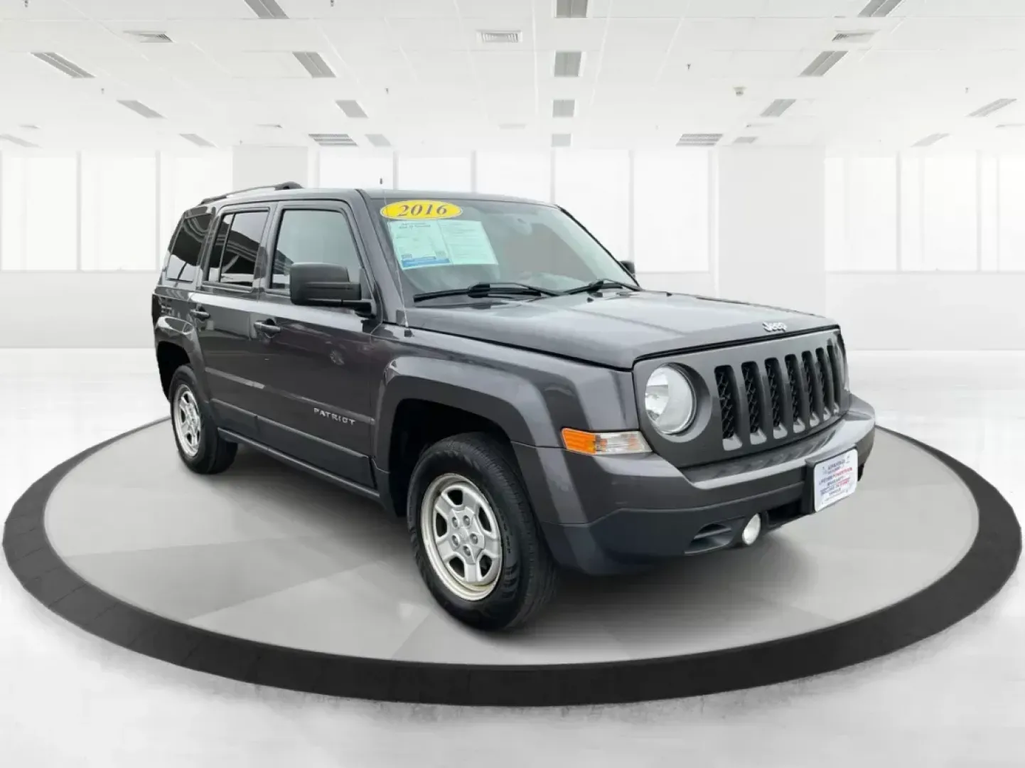 2016 Jeep Patriot Sport (1C4NJRBB1GD) with an 2.4L I-4 DOHC engine, located at 880 E. National Road, OH, 45377, (937) 908-9800, 39.891918, -84.183975 - Photo#0
