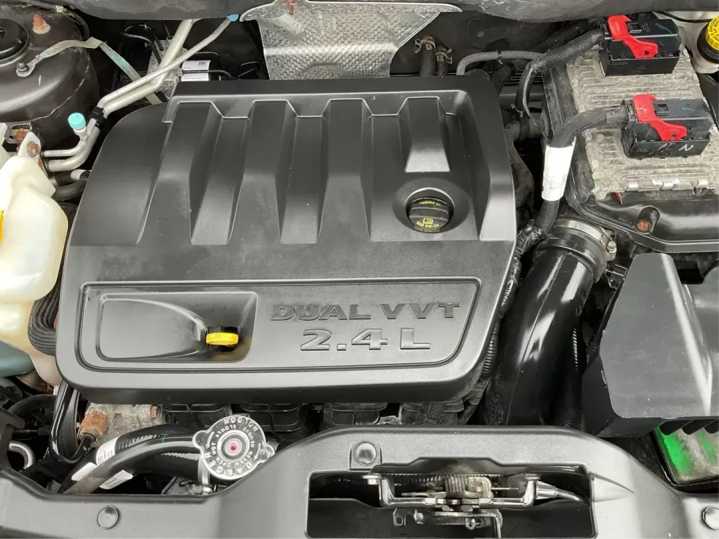 2016 Jeep Patriot Sport (1C4NJRBB1GD) with an 2.4L I-4 DOHC engine, located at 880 E. National Road, OH, 45377, (937) 908-9800, 39.891918, -84.183975 - Photo#10