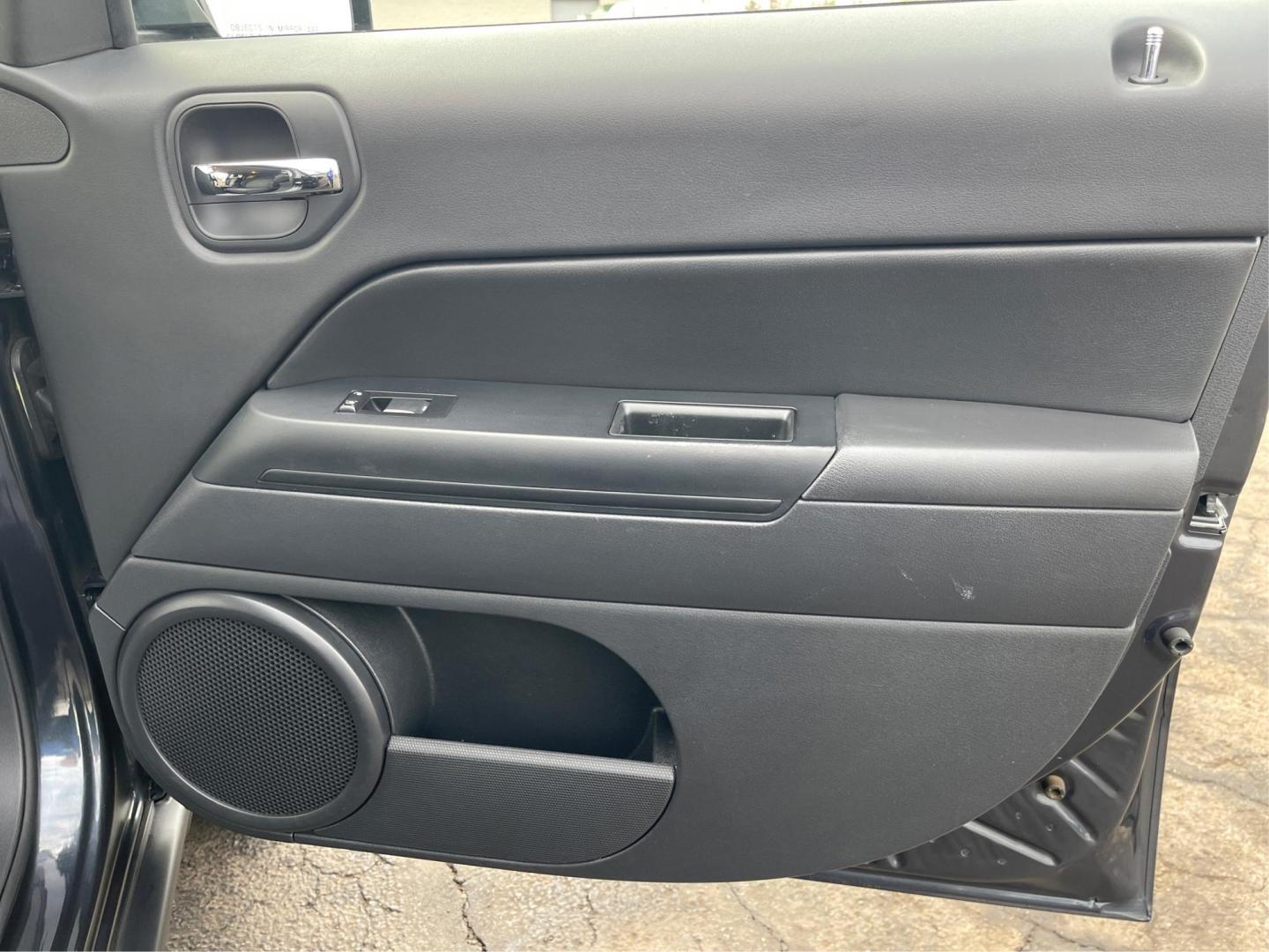 2016 Jeep Patriot Latitude (1C4NJRFB0GD) with an Other engine, located at 1230 East Main St, Xenia, OH, 45385, (937) 908-9800, 39.688042, -83.910538 - Photo#17